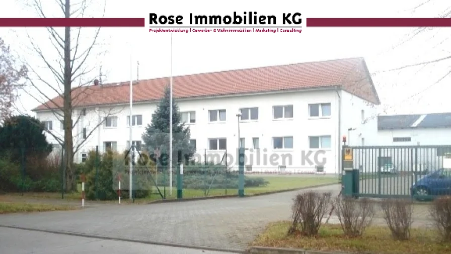 Gebäude - Zinshaus/Renditeobjekt kaufen in Küstriner Vorland - ROSE IMMOBILIEN KG: Vermietetes Verwaltungsgebäude zu verkaufen!