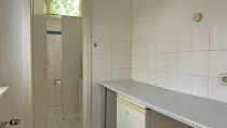 Küche mit Personal-WC