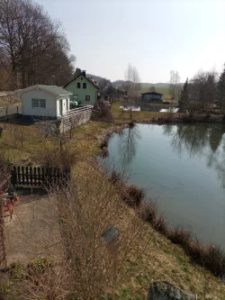 IMG-20220325-WA0001 - Haus kaufen in Sachsgrün - Kleiner neuwertiger Bungalow auf einem großen Teichgrundstück zu verkaufen