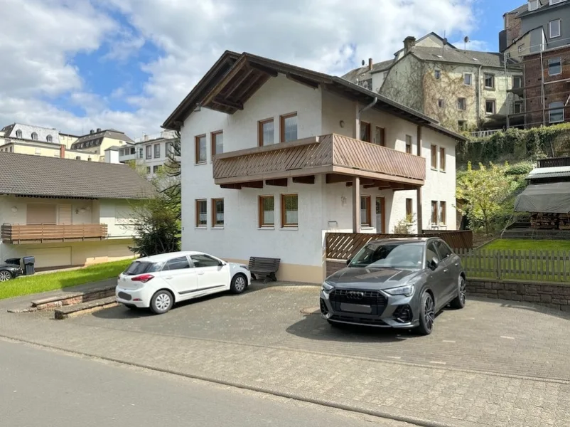 Titelbild - Haus kaufen in Kyllburg - Gepflegtes Zweiparteienhaus in Kyllburg