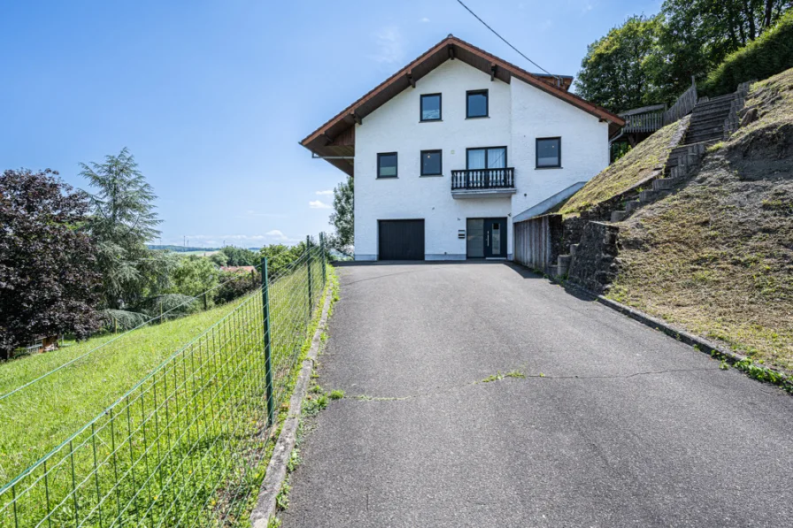  - Haus kaufen in Wolsfeld - NEU! Einfamilienhaus mit Einliegerwohnung in Höhenlage von Wolsfeld.