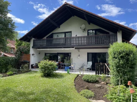 Ansicht vom Garten - Haus kaufen in Uelversheim - ImmobilienPunkt*** Freistehendes EFH mit großem Garten in Grünlage