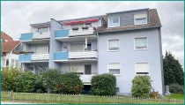 Wohnhaus mit gepflegten Wohnungen, und Balkonen
