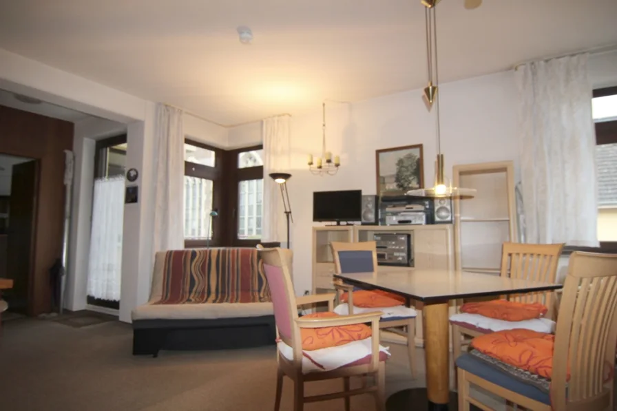 Wohnbereich - Wohnung kaufen in Remagen - Gemütliches Appartement im Zentrum am Rhein
