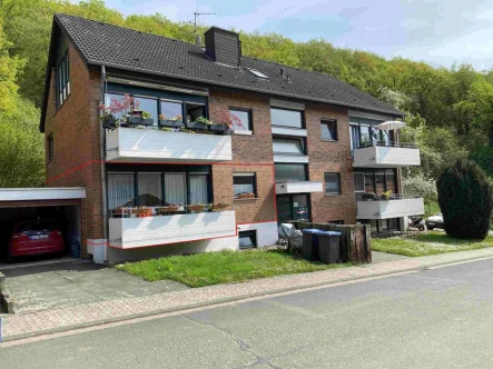 Vorderansicht - Wohnung kaufen in Sinzig / Bad Bodendorf - Schicke 3-Zimmer-Wohnung mit Balkon, Terrasse und Garten