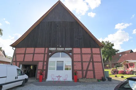 Hausansicht - Haus kaufen in Bad Sassendorf - Ländliches Liebhaberobjekt auf 2.300 m² Kreis Soest