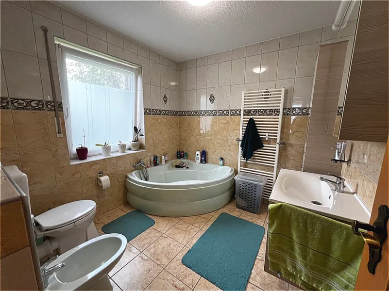 Badezimmer im EG