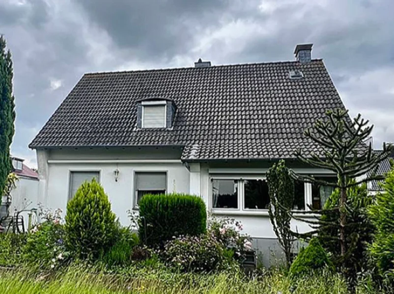 Außenansicht - Haus kaufen in Soest , Westf - EFH mit traumhaften Garten im Soester Norden!