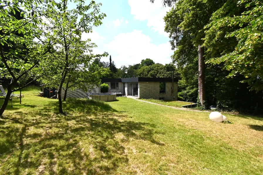 Garten - Haus kaufen in Wuppertal - **** Außergewöhnliche Immobilie im Bauhaus-Stil....*****