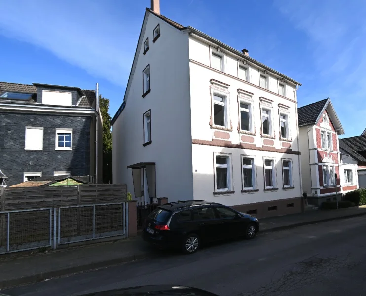 Hauptansicht - Wohnung mieten in Solingen - **** Geräumige Wohnung in Solingen-Höhscheid... *****