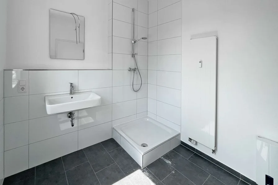 Modernes Badezimmer