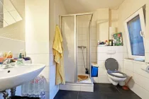 Badezimmer Wohnung EG