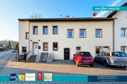 Titelbild - Haus kaufen in Trierweiler - Mehrfamilienhaus mit drei Wohneinheiten in attraktiver Lage mit top Anbindung nach Luxemburg!