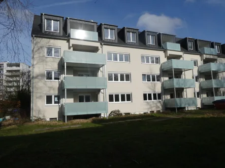 Ansicht 2 - Wohnung kaufen in Bonn - Freie Besichtigung Mittwoch 22.05.2024 Helle sanierte Wohnung mit Garten Bonn, Darlehen ab 2,13 % + 18.000 EUR Zuschuß  