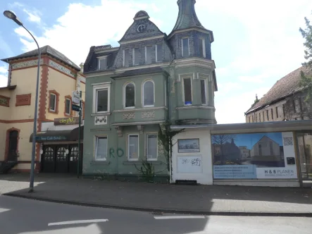 Ansicht 1 - Haus kaufen in Wittlich - Renovierungsbedürftige Villa in zentrale Lage Wittlich mit Denkmalbschreibung