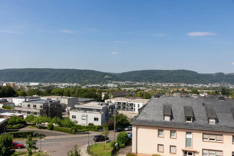 Aussicht 1 - Wohnung kaufen in Trier - Trier-Feyen neue Maisonettewohnung mit moderner Heiztechnik und toller Weitsicht