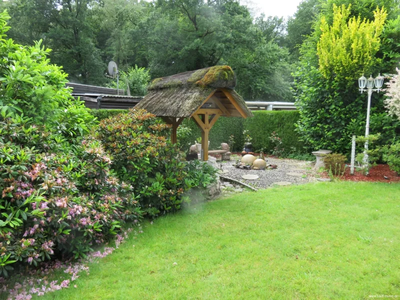 Garten - Haus kaufen in Haltern - *Gepflegtes Ferienhaus/ Chalet in traumhafter Lage mit Carport in der Nähe der Stauseen in Haltern* 