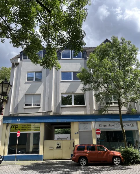 Hausfront - Wohnung kaufen in Duisburg - Moderne, großzügige Eigentumswohnung in Duisburg Ruhrort