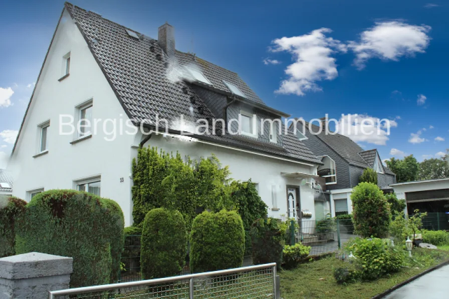 beide Häuser - Haus kaufen in Wermelskirchen - *** Solide Kapitalanlage, 2 Häuser, 1 Preis ***