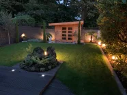 Garten bei Nacht