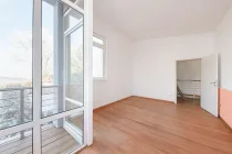 Zimmer mit Loggia OG