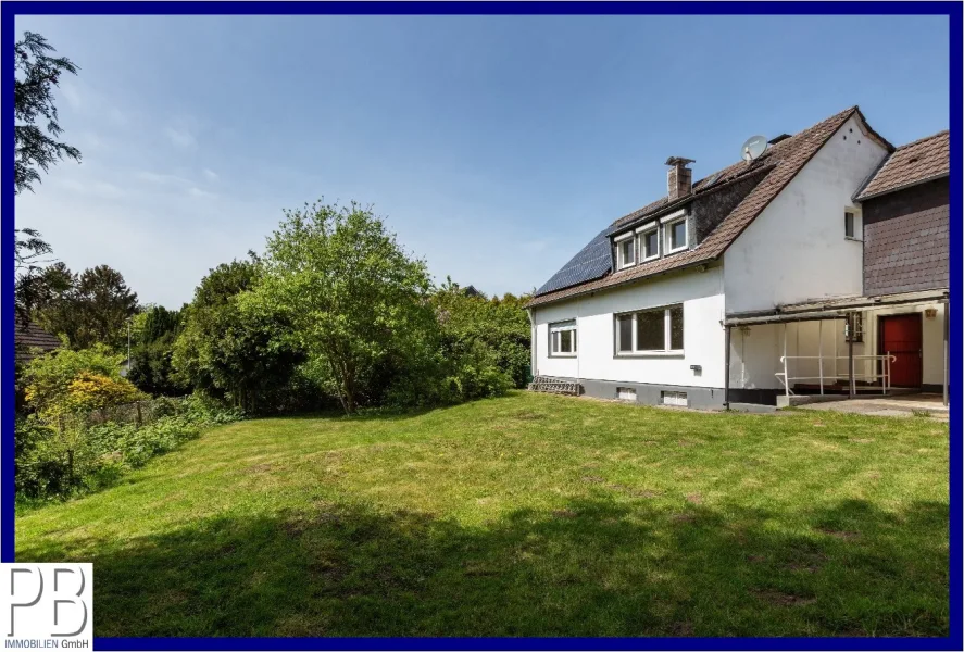 Gartenansicht - Haus kaufen in Wuppertal - Freistehendes Ein- /Zweifamilienhaus in grüner Lage von Ronsdorf