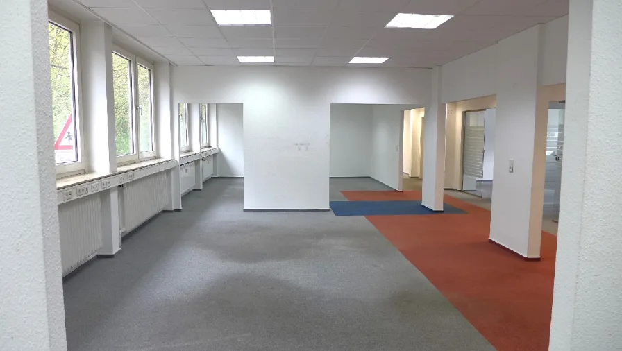  - Büro/Praxis mieten in Wuppertal - ***HELLE BÜROETAGE MIT GUTER AUTOBAHN-ANBINDUNG! (8826)***