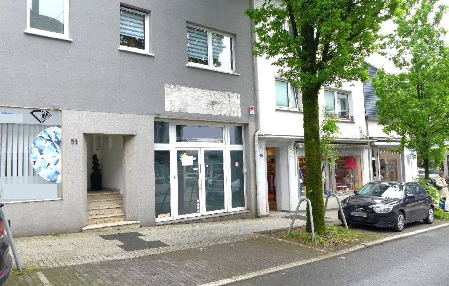  - Laden/Einzelhandel mieten in Wuppertal - +++LADENFLÄCHE MIT ATRIUM ZENTRAL IN RONSDORF - NÄHE WOCHENMARKT (8921)+++