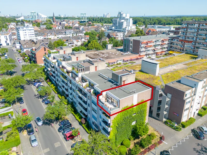 Außenansicht - Wohnung kaufen in Köln - Dachterrassen-Wohnung im Herzen von Rodenkirchen!