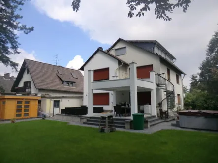 Außenansicht - Wohnung mieten in Köln - Ferien - Messewohnung möbiliert 2,5 Zimmerwohnung in Köln Dellbrück / Thielenbruch