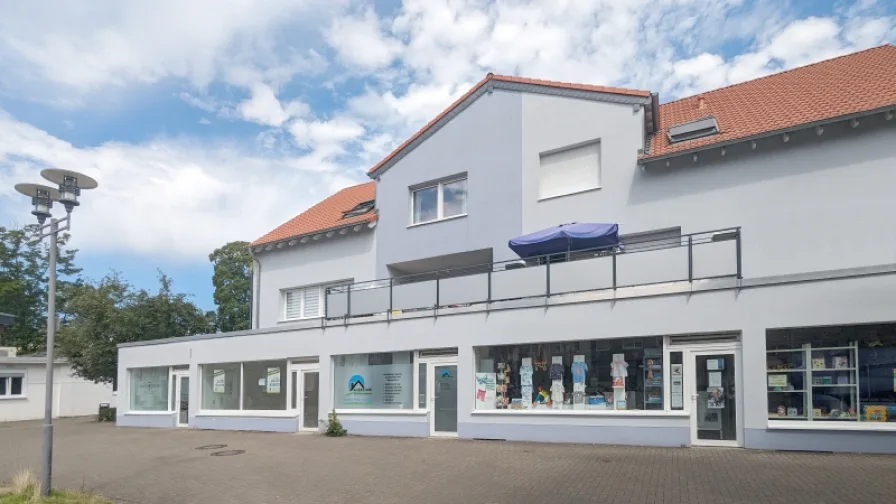 Ladenzeile - Büro/Praxis mieten in Leverkusen - Schickes Ladenlokal in Rheindorf!
