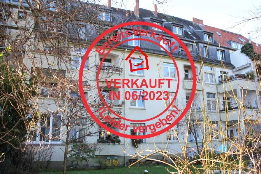 Rückseite mit Garten - Zinshaus/Renditeobjekt kaufen in Köln - 10-Familienwohnhaus, voll vermietet und mit Garten - (Neu)Ehrenfeld!