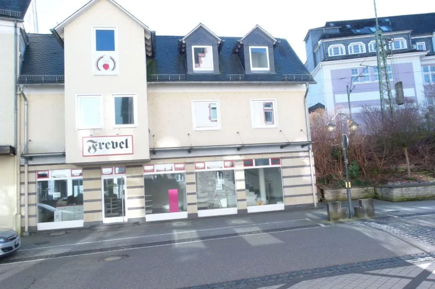  - Haus kaufen in Betzdorf - Gepflegtes Geschäftshaus