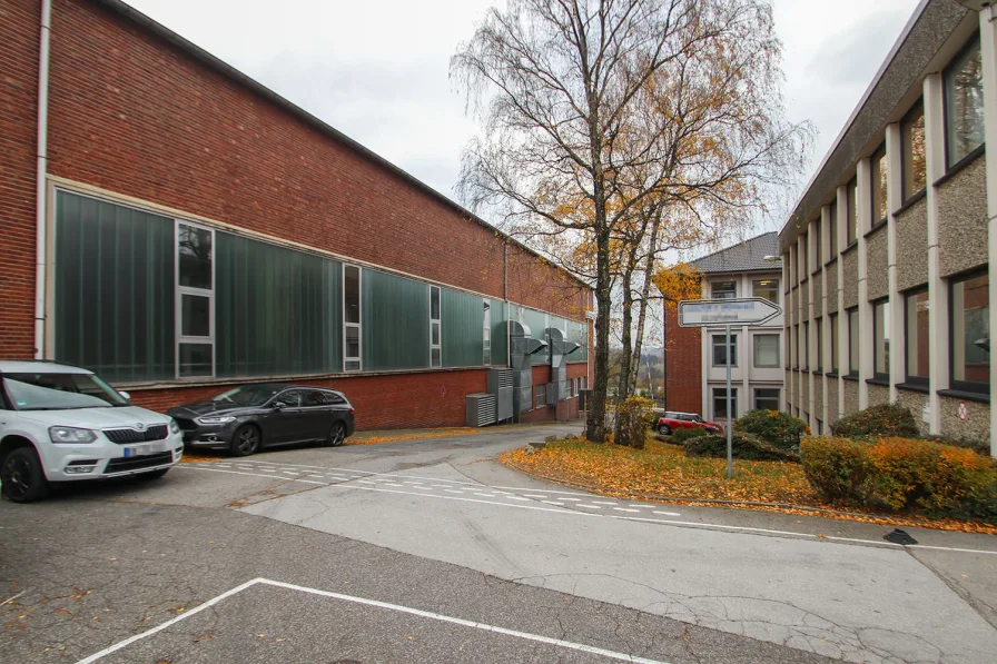 Büro- und Hallenflächen - Halle/Lager/Produktion mieten in Sprockhövel - Flexibel Platz für Ihren individuellen Bedarf