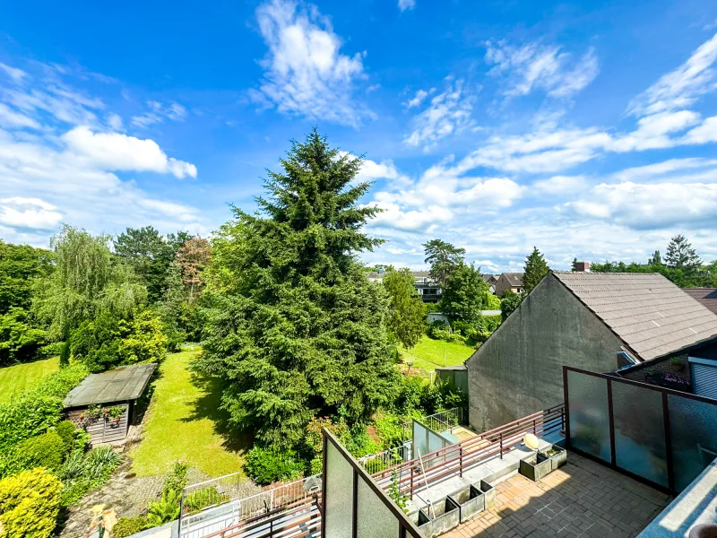 Aussicht  - Wohnung kaufen in Meerbusch - Sieben-Zimmer-Dachgeschoss - teilbar