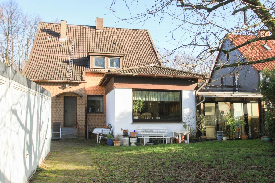 Garten - Haus kaufen in Herne - Zweifamilienhaus für Handwerker