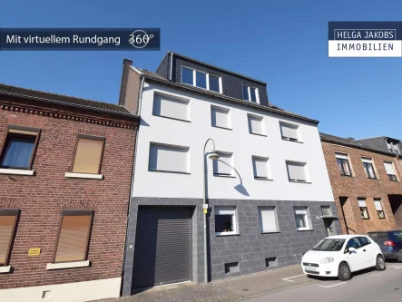 Hausfront - Haus kaufen in Eschweiler - Bereit für die Zukunft: Energetisch sanierte Kapitalanlage