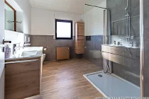 Badezimmer hinten