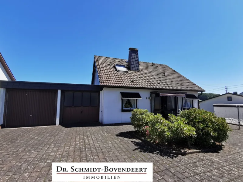  - Haus kaufen in Friedewald - Einfamilienhaus mit großem Garten und Panoramablick in 57520 Friedewald (VG Daaden-Herdorf)