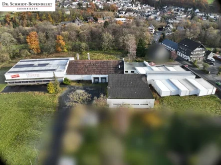  - Halle/Lager/Produktion kaufen in Siegen - Gewerbeimmobilie mit ca. 6000m² NF auf knapp 16000m² zentral zwischen Siegen und Koblenz!