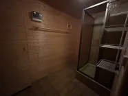 Sauna mit Dusche Untergeschoss