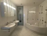 Badezimmer 1. OG