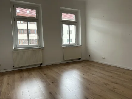 IMG_0001 - Wohnung mieten in Leipzig / Möckern - traumhaft große 6-Raum-Wohnung mit Balkon in Leipzig -Gohlis/Möckern +++ TOP +++