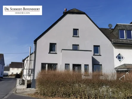  - Haus kaufen in Höhn - Doppelhaushälfte in 56462 Höhn!Neue Heizung! Neue Bäder! 3 Schlafzimmer!