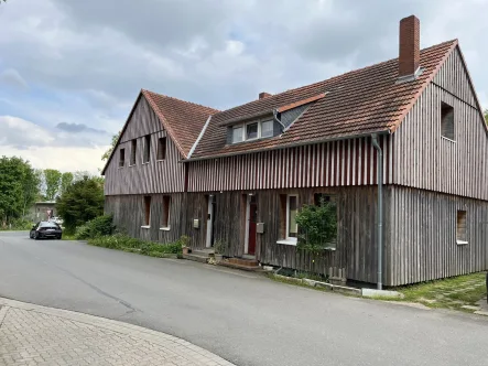 Straßenansicht - Haus kaufen in Minden - Großzügiges Mehrfamilienhaus mit Ausbaupotential