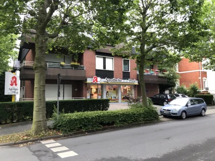 Straßenansicht - Laden/Einzelhandel mieten in Bad Oeynhausen - Ladenfläche in zentraler Innenstadtlage