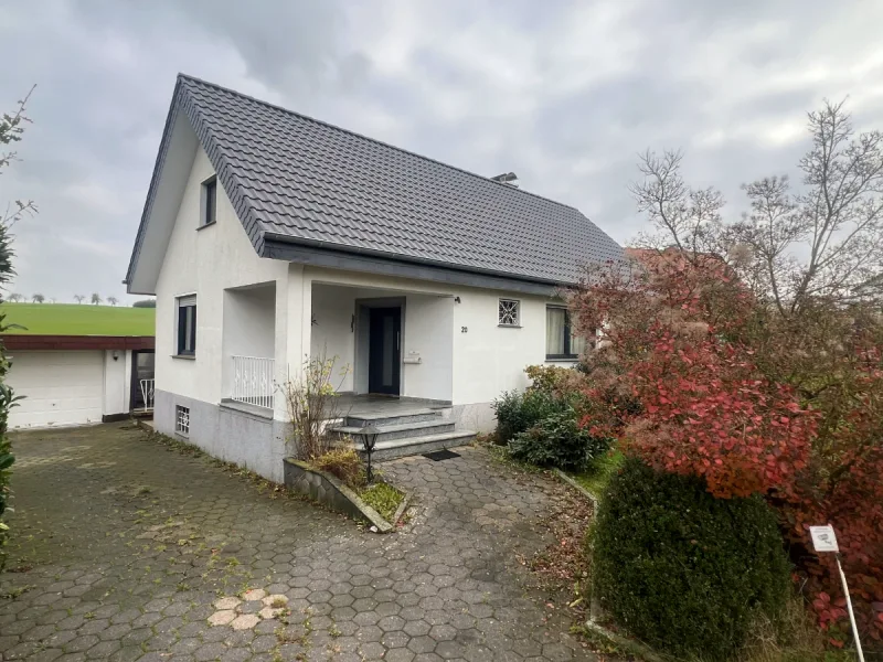 Wohnhaus - Haus kaufen in Vlotho - Einfamilienhaus mit viel Potential in Vlotho!