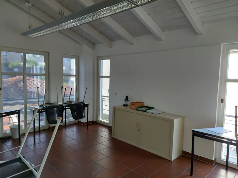 Ring Büro 3