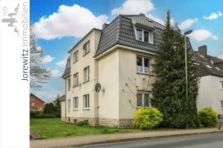 001 - Seitenansicht - Wohnung kaufen in Bielefeld - Bi-Mitte - Nähe Stauteiche: 2 Zimmer-Dachgeschosswohnung, ideal für Singles und Kapitalanleger