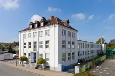 Außenansicht - Büro/Praxis kaufen in Bielefeld - Klassische Industriearchitektur - Stilvolles Bürogebäude mit Loft-Flächen